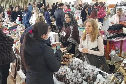 Vai ocorrer neste sábado (13 de maio), a Feira Imaculada Conceição, no Salão dos Capuchinhos. Abre às 9h e encerra às 18h30min.<!-- NICAID(15423048) -->