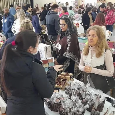 Vai ocorrer neste sábado (13 de maio), a Feira Imaculada Conceição, no Salão dos Capuchinhos. Abre às 9h e encerra às 18h30min.<!-- NICAID(15423048) -->