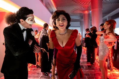 Lady Gaga stars as Patrizia Reggiani in Ridley Scott’s..HOUSE OF GUCCI..A Metro Goldwyn Mayer Pictures film..Photo credit: Fabio Lovino..© 2021 Metro-Goldwyn-Mayer Pictures Inc. All Rights Reserved...<!-- NICAID(14950109) -->