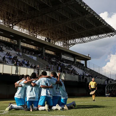 Com hat-trick de atacante, Grêmio atropela Galvez e encaminha classificação à segunda fase da Copinha<!-- NICAID(16198443) -->