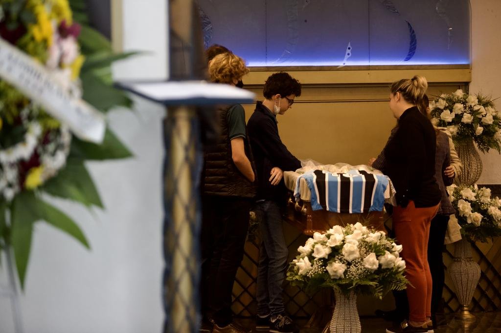 Despedida de David Coimbra reuniu principais paix&otilde;es do jornalista