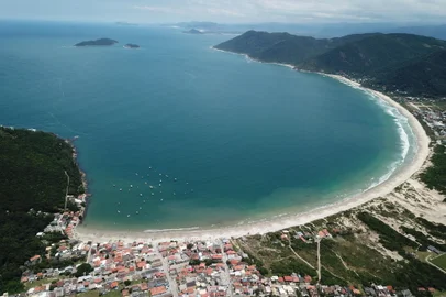 Praias de Florianópolis<!-- NICAID(15325291) -->