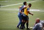 Com lesão no ligamento do tornozelo, Geromel desfalca o Grêmio no restante da temporada