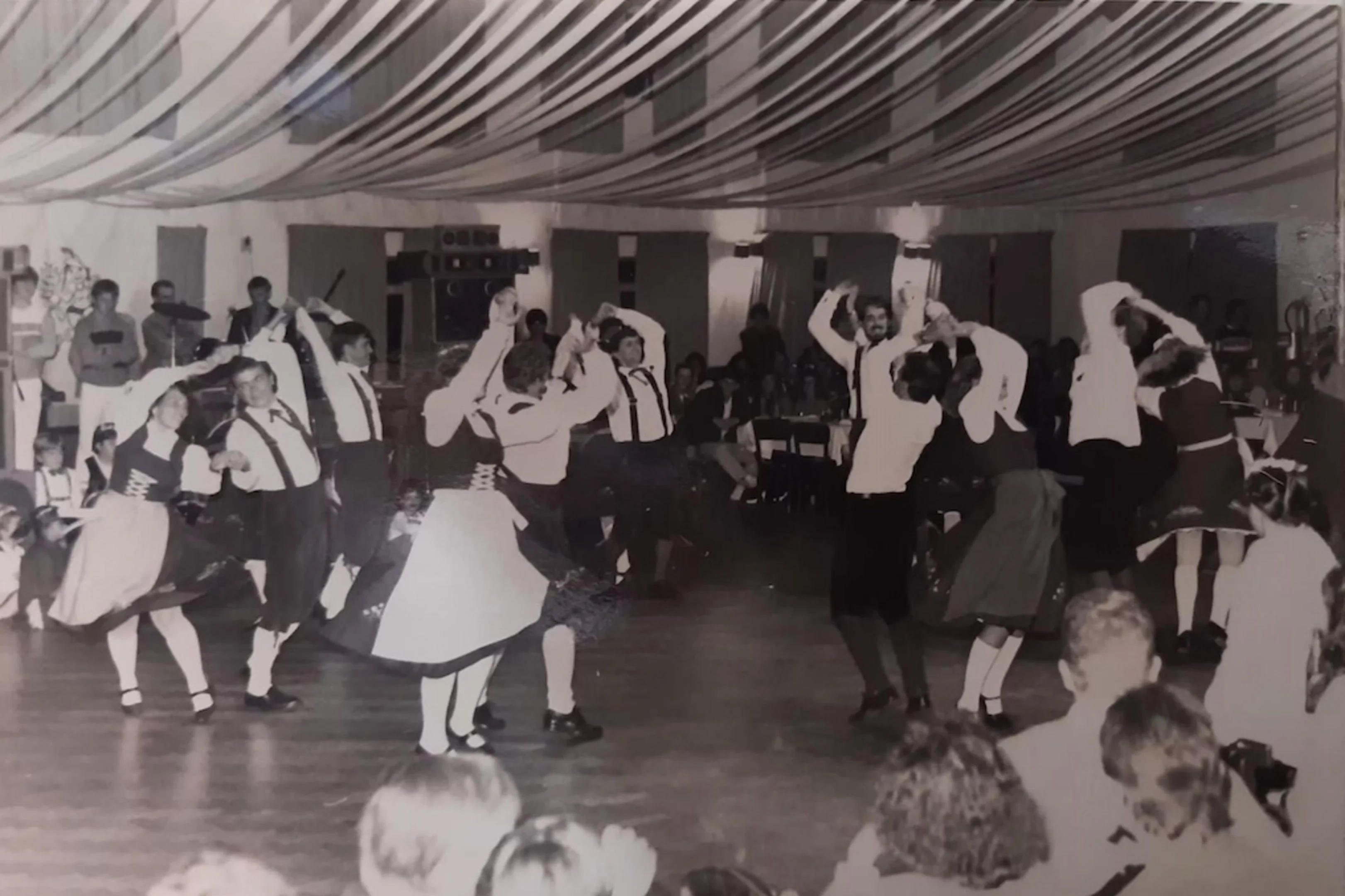 Aniversário de instituições que promovem a cultura alemã na Capital terá música, dança e gastronomia típicas