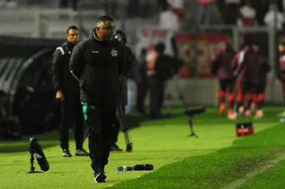 CAXIAS DO SUL, RS, BRASIL, 13/07/2024. Juventude x Internacional, clássico JuveNal, jogo da volta válido pela terceira fase da Copa do Brasil 2024 e realizado no estádio Alfredo Jaconi. (Porthus Junior/Agência RBS)<!-- NICAID(15813794) -->
