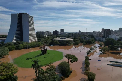 PORTO ALEGRE, RS, BRASIL - 07/05/2024 - Situação da cheia que atinge a Capital. FOTO: RENAN MATTOS, AGÊNCIA RBS<!-- NICAID(15757601) -->