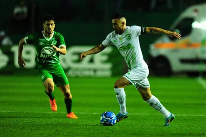 CAXIAS DO SUL, RS, BRASIL, 31/08/2023. Juventude x Chapecoense, jogo válido pela 26ª rodada da série B do Campeonato Brasileiro e realizado no estádio Alfredo Jaconi. (Porthus Junior/Agência RBS)juventude, novorizontino, série b, campeonato brasileiro, alfredo jaconi,<!-- NICAID(15528294) -->