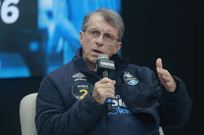 PORTO ALEGRE, RS, BRASIL, 07-11-2025: Odorico Roman participa do programa Show dos Esportes, da rádio Gaúcha, nos estúdios da RBS. (Foto: André Ávila/Agência RBS)<!-- NICAID(16163441) -->