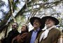 Os Fagundes falam sobre emoção de show em homenagem ao pai: "Nos ensinou a amar a cultura do RS"