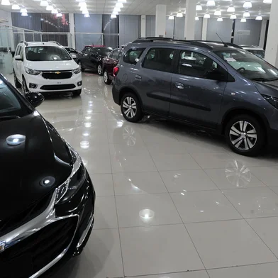 CAXIAS DO SUL, RS, BRASIL, 19/05/2021. Vendas de veículos novos aumenta no RS e Caxias do Sul já passa dos 2,2 mil emplacamentos em 2021. Na foto, setor de carros novos da DGSUL. (Porthus Junior/Agência RBS)<!-- NICAID(14787761) -->