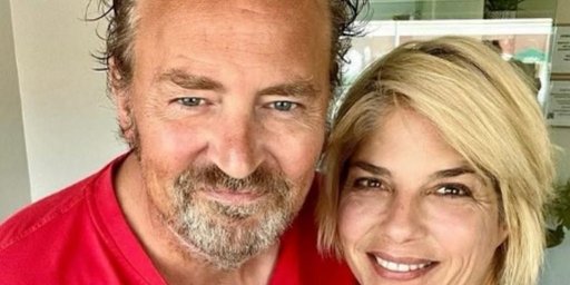 The death of Matthew Perry, Chandler from “Friends”, moves celebrities and friends;  see the tributes
