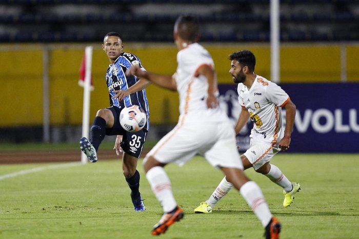 Santiago Arcos / POOL / AFP