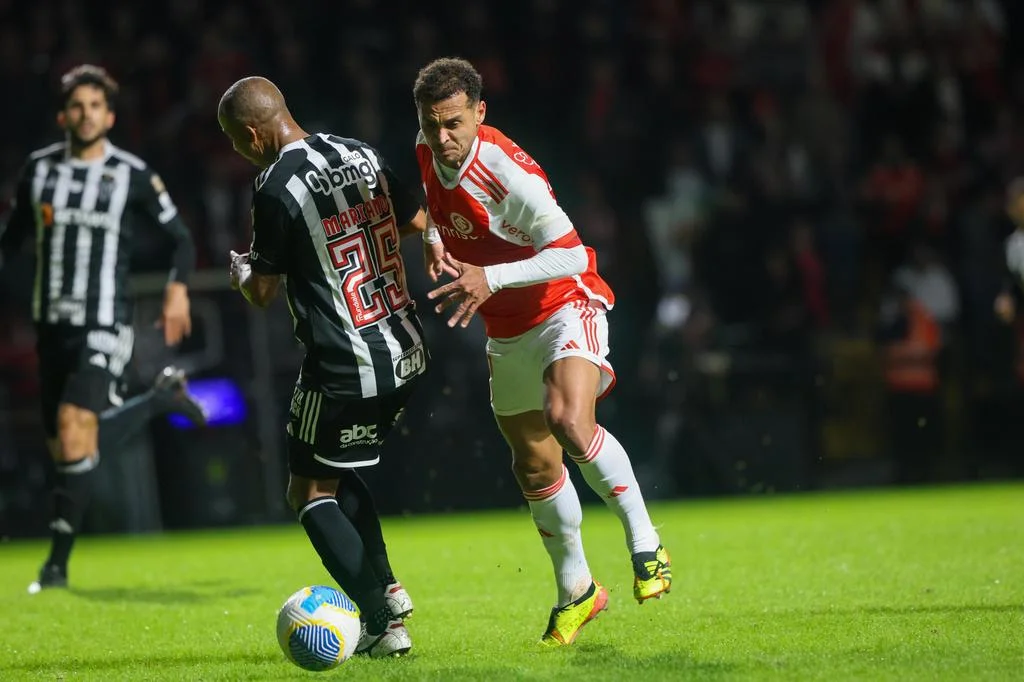 Inter jogou bem, mas pecou nas finalizações e acabou com uma derrota ...