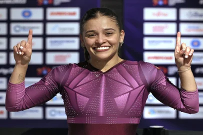 Alice Hellen Gomes, ginástica trampolim