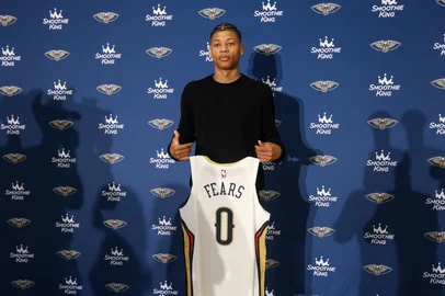 NEW ORLEANS, LA - JUNE 28: Jeremiah Fears #0 of the New Orleans Pelicans poses for a photo during a press conference introducing new players to the New Orleans Pelicans on June 28, 2025 in New Orleans, Louisiana. NOTE TO USER: User expressly acknowledges and agrees that, by downloading and or using this Photograph, user is consenting to the terms and conditions of the Getty Images License Agreement. Mandatory Copyright Notice: Copyright 2025 NBAE   Derick Hingle/NBAE via Getty Images/AFP (Photo by Derick Hingle / NBAE / Getty Images / Getty Images via AFP)<!-- NICAID(16072873) -->