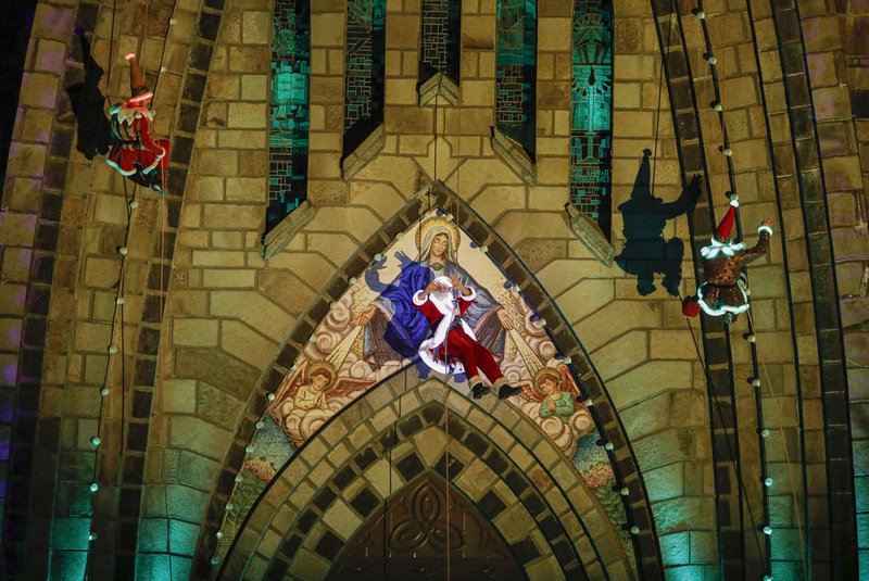 29_12_2021_34Sonho de Natal2021_Espetaculo A Fabrica dos Sonhos. Foto Cleiton Thiele/SerraPress<!-- NICAID(15617782) -->