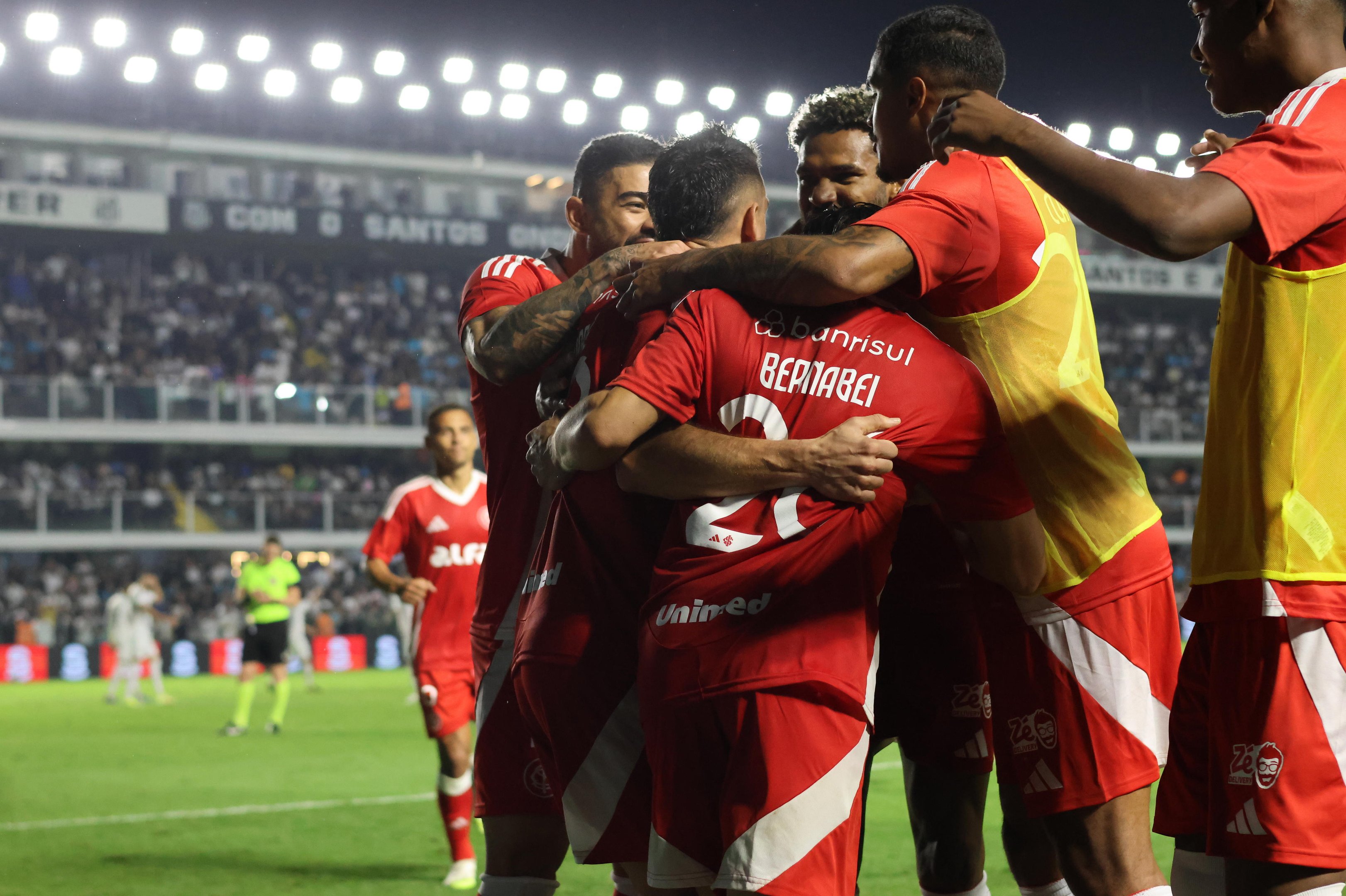 Santos 1x2 Inter: veja os gols e os melhores momentos do jogo pelo ...