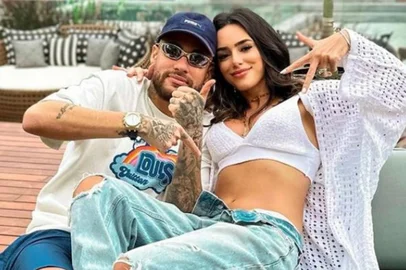 Quem é Bruna Biancardi, namorada de Neymar que está grávida<!-- NICAID(15406813) -->