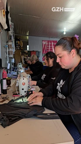 Grupo de mulheres gera renda através de projeto social em Passo Fundo