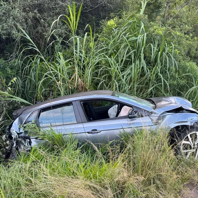 Homem morre em acidente envolvendo dois carros e caminhão na RS-124 em Montenegro <!-- NICAID(16010944) -->