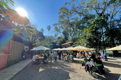 O complexo gastronômico Refúgio do Lago será oficialmente inaugurado na sexta-feira (20). Localizado no Parque Farroupilha (Redenção).<!-- NICAID(15097049) -->