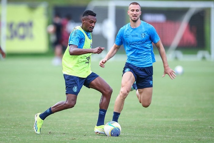 Lucas Uebel / Grêmio, Divulgação Lucas Uebel / Grêmio, Divulgação