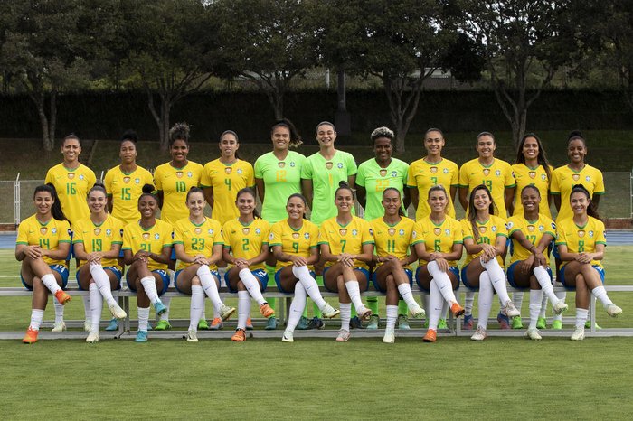 Seleção brasileira feminina bate Colômbia e conquista a Copa