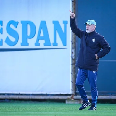 Mano Menezes, técnico do Grêmio