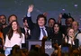 Quem é Javier Milei, o profeta da dolarização que concorre à presidência da Argentina