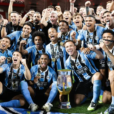 PORTO ALEGRE, RS, BRASIL, 08/03/2026: Inter e Grêmio se enfrentam no Estádio Beira-Rio, no Gre-Nal de número 451, no jogo de volta da final do Campeonato Gaúcho de 2026, o Gauchão. Após o jogo de ida, na Arena, terminar em 3 a 0 para o Grêmio, o Internacional recebe o adversário em casa com a missão de tentar reverter o placar e conquistar o bicampeonato estadual. Foto: Renan Mattos/Agência RBS<!-- NICAID(16240791) -->