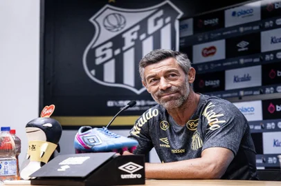 Pedro Caixinha, futebol, Santos FC