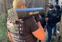 Operação mira grupo criminoso suspeito de executar rival no pátio de delegacia em Porto Alegre