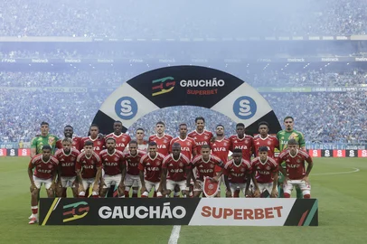 PORTO ALEGRE, RS, BRASIL, 08/03/2025- Gre-Nal 445: Grêmio e Inter se enfrentam pelo jogo de ida da final do Gauchão na Arena.  Foto: Mateus Bruxel / Agencia RBS<!-- NICAID(15991439) -->
