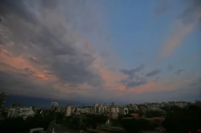 Céu no dia 12 de setembro de 2023<!-- NICAID(15537929) -->