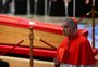 Cardeal condenado por peculato e abuso de poder desiste de tentar participar do conclave, diz imprensa italiana