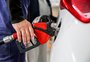 Postos seguem sem combustíveis e gasolina beira os R$ 7 em Porto Alegre: "Está ficando inviável trabalhar"