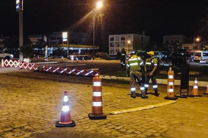 Operação Balada Segura flagra 27 condutores dirigindo embriagados em Caxias do Sul<!-- NICAID(15644474) -->