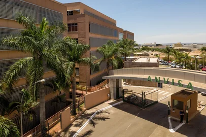 Entrada da Anvisa<!-- NICAID(16207957) -->