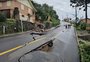 "Quando vimos, as lajotas estavam desgrudando das paredes", diz moradora do bairro Piratini, em Gramado
