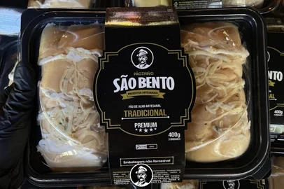 Empresa de pão de alho criada em Passo Fundo investe R$ 2 milhões de olho no mercado internacional<!-- NICAID(16063711) -->