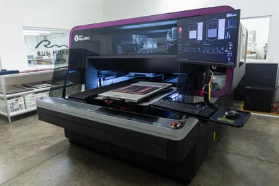 Máquina de estampa da Run More<!-- NICAID(15407827) -->