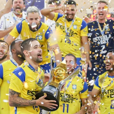 No domingo, o Brasil aplicou 4 a 2 no Irã e conquistou a Copa das Nações, em Sorocaba (SP)