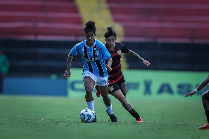 Caroline Motta / Grêmio/Divulgação