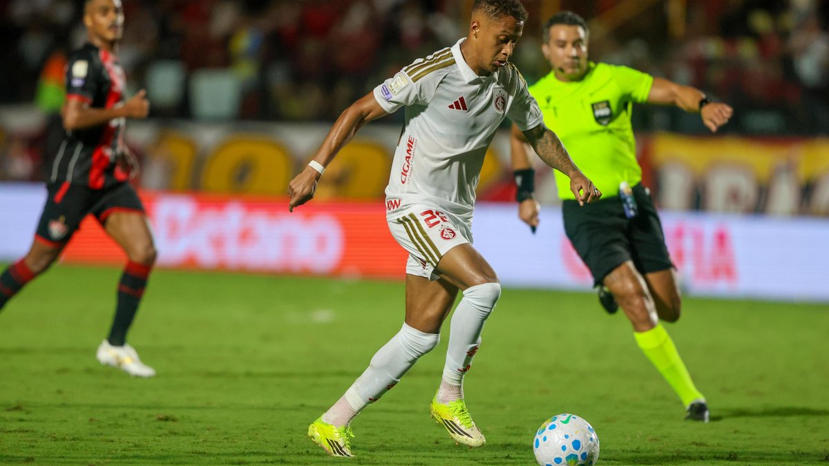 Inter Perdendo Os erros que levaram o Inter a perder para o Vitória | GZH