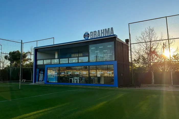 Caroline Hehn / Grupo Austral Caroline Hehn / Grupo Austral