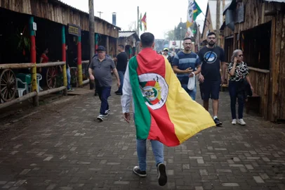 Porto Alegre, RS, Brasil, 21-09-2024: Movimentação de público no Acampamento Farroupilha. Foto: Mateus Bruxel / Agência RBS<!-- NICAID(15872572) -->