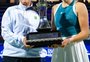 Mirra Andreeva, de 17 anos, se torna em Dubai a campeã mais jovem de um WTA 1000