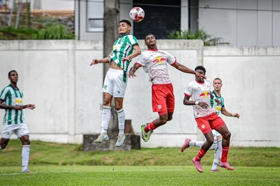 Juventude x Bragantino pelo Brasileirão Sub-20 2026<!-- NICAID(16231942) -->