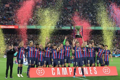 Barcelona, campeão espanhol 22-23