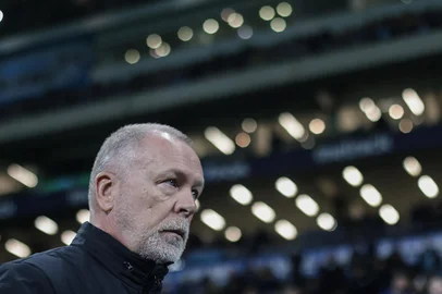 PORTO ALEGRE, RS, BRASIL, 29-07-2025: Grêmio x Fortaleza em partida atrasada válida pela 14ª rodada do Campeonato Brasileiro. O tricolor de Mano Menezes busca uma vitória após uma série de resultados negativos no Brasileirão. Foto: Renan Mattos / Agência RBS<!-- NICAID(16090350) -->